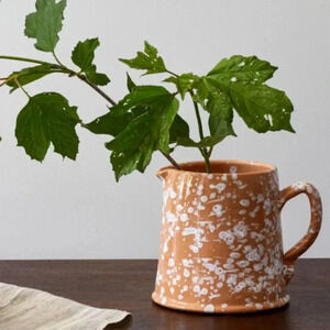 WHITE ON TERRACOTTA SPLATTERWARE GROTTAGUE PITCHER MADE IN ITALY HAND PAINTED